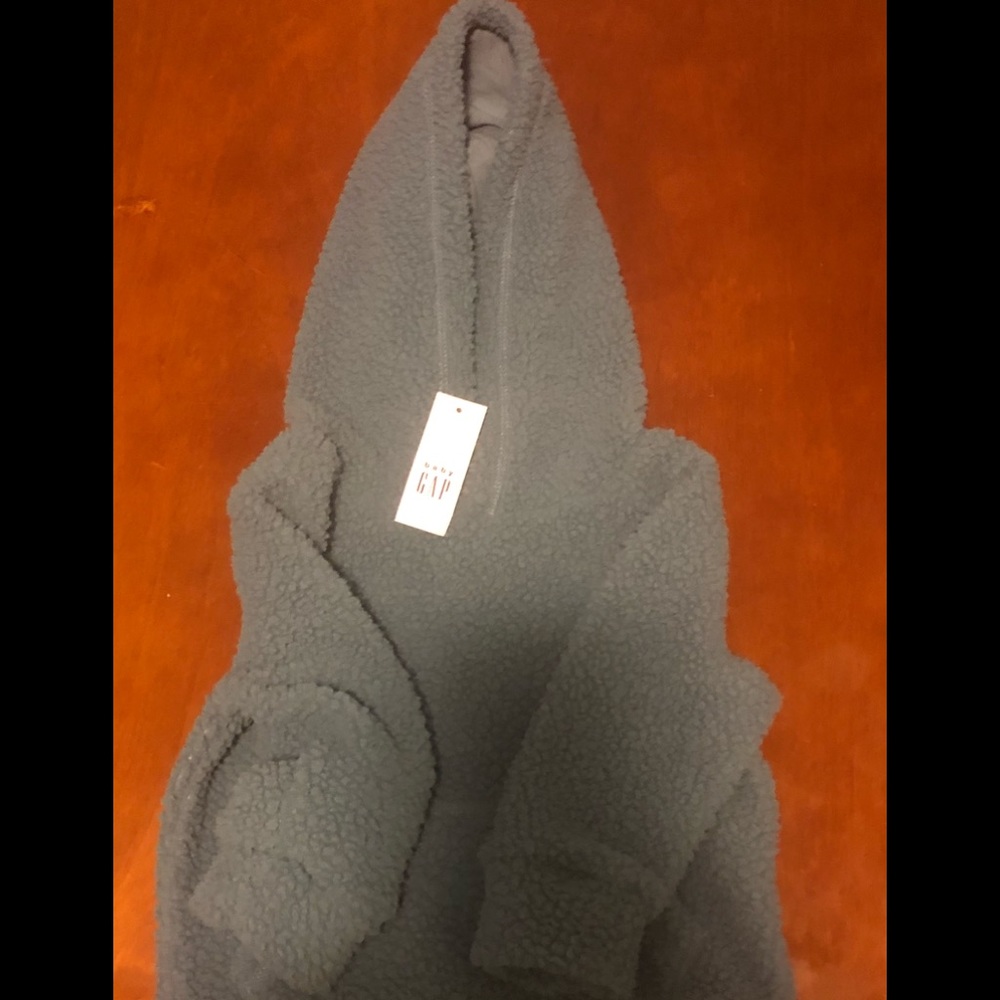 2T Baby Gap Sherpa Hoodie with front pocket
